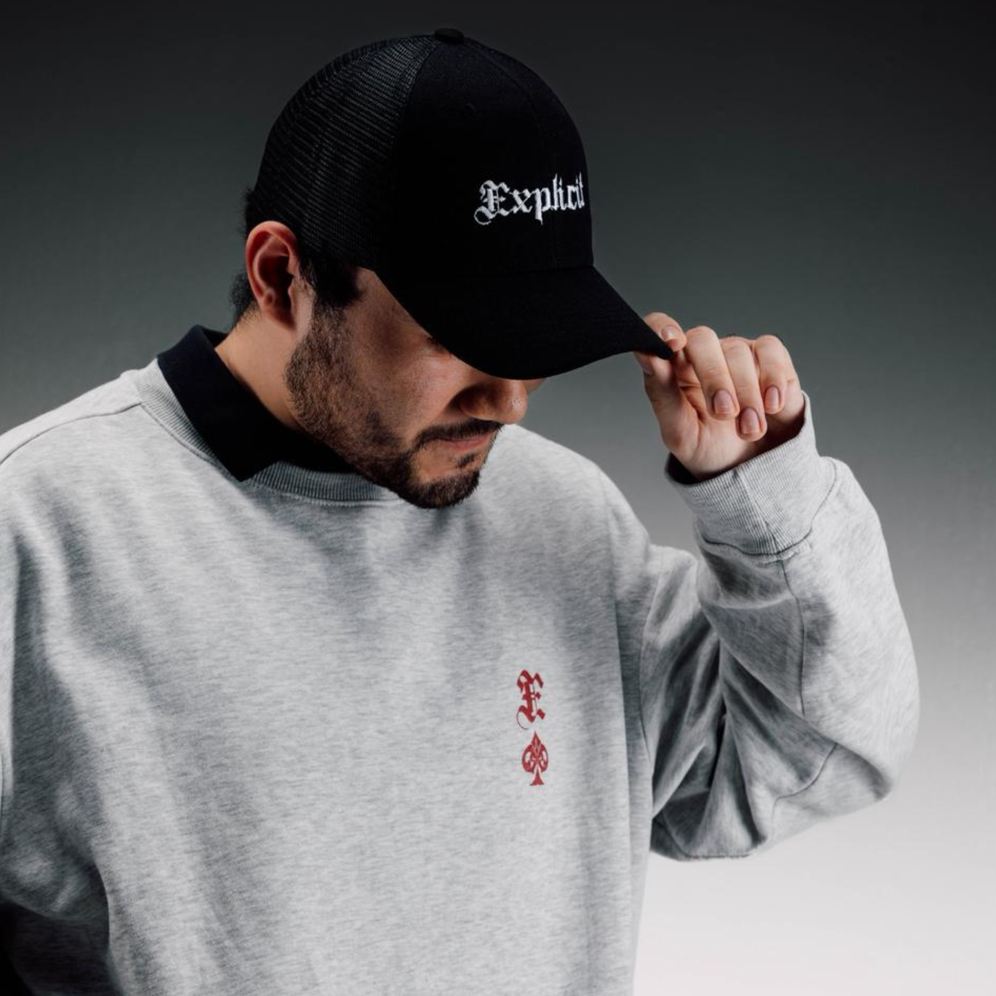 E Card crewneck